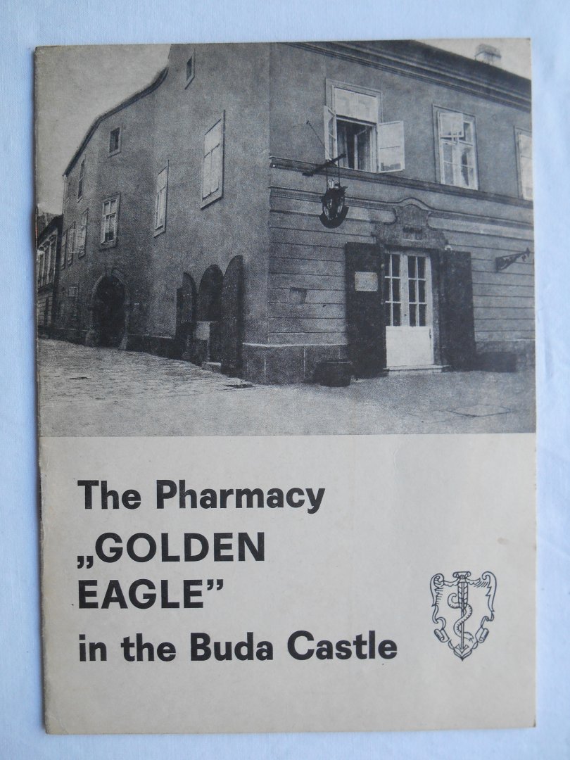Semmelweis Medical Historical Museum - The pharmacy Golden Eagle in the Buda Castle