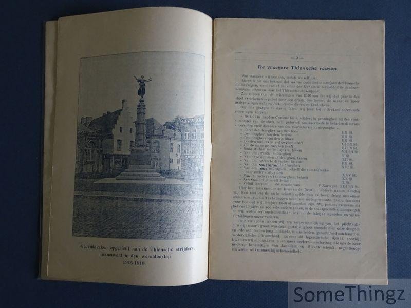 N/A. - Stad Thienen. Blijde Intrede der Thiensche Reuzen. Janneken en ... 10 juni 1928 / Ville de Tirlemont. Joyeuse Entrée des Géants Tirlemontois. Mieken et ... 10 juin 1928.