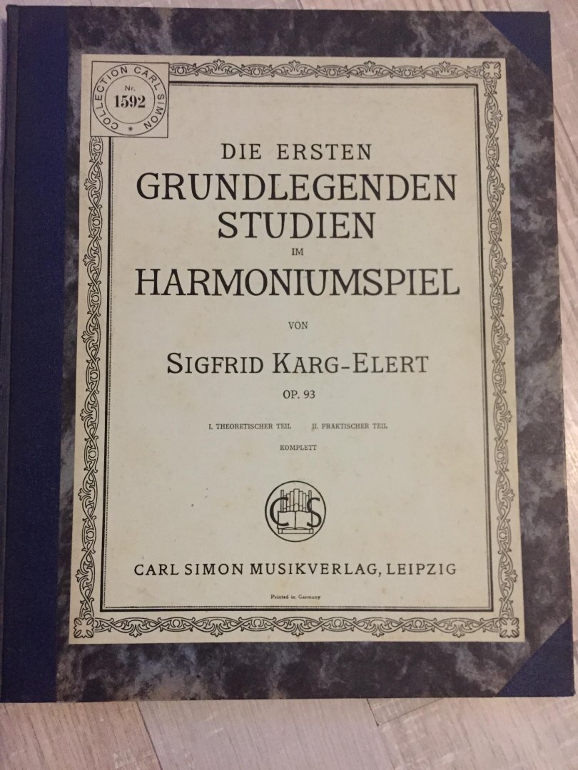 Sigfrid Karg Elert - Grundlegenden studien Im harmoniumspiel