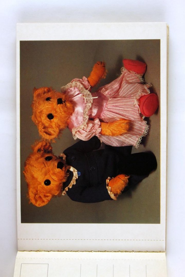 Diversen - Teddy Bears. Twenty Postcards (2 foto's)