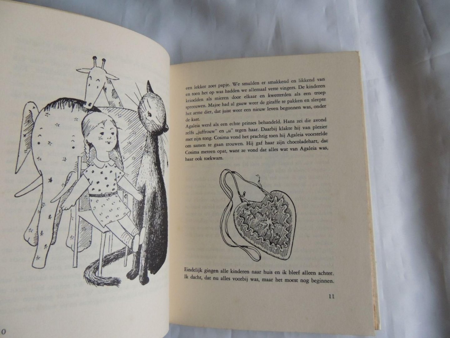 Lisa Tetzner ; [uit het Duits] in het Nederlands vertaald door H.J. van Laar. - De kleine Soe uit Afrika