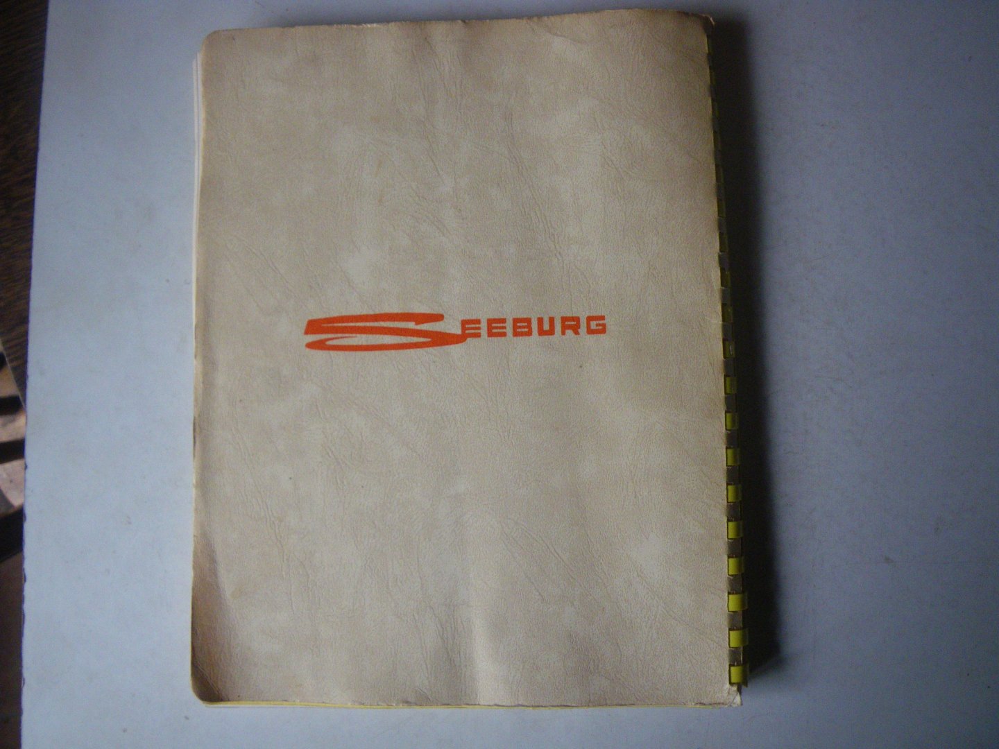 seeburg - Seeburg 160 selection stereo phonograph Jukebox Installation & Operation Manual + Console parts catalog