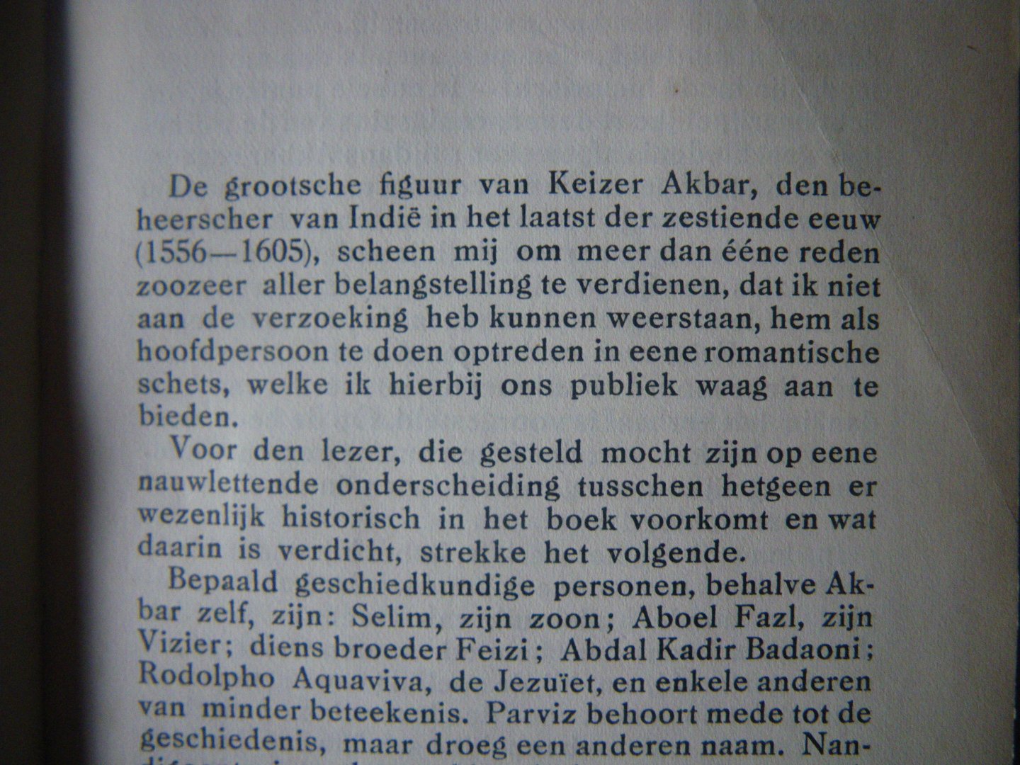 Limburg Brouwer, P.A.S - Akbar (een roman over keizer Akbar, de beheerser van Indie in het laatst der 16e eeuw, 1556-1605)