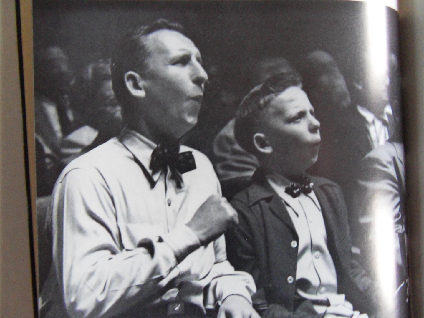 Reich, Hanns (fotografie); Beugel, Ina van der (tekst) - Vader en kind. - Een [Prachtig] NBC-fotoboek.