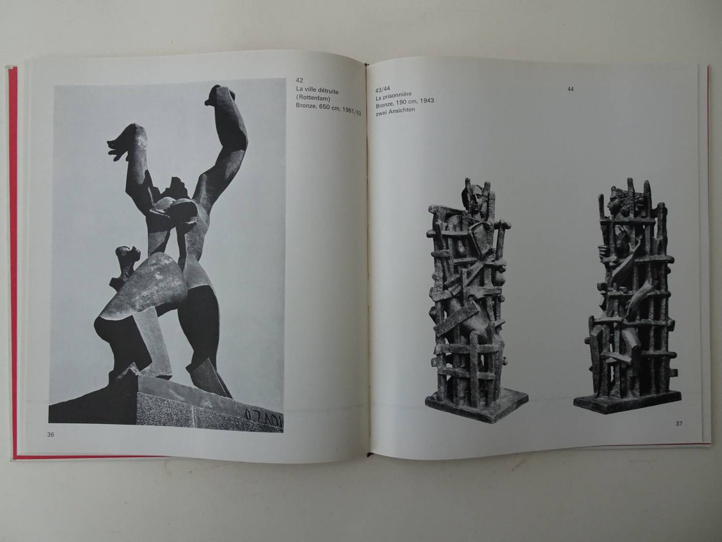 Gertz, Ulrich. - Ossip Zadkine. Plastik sehen und erleben.