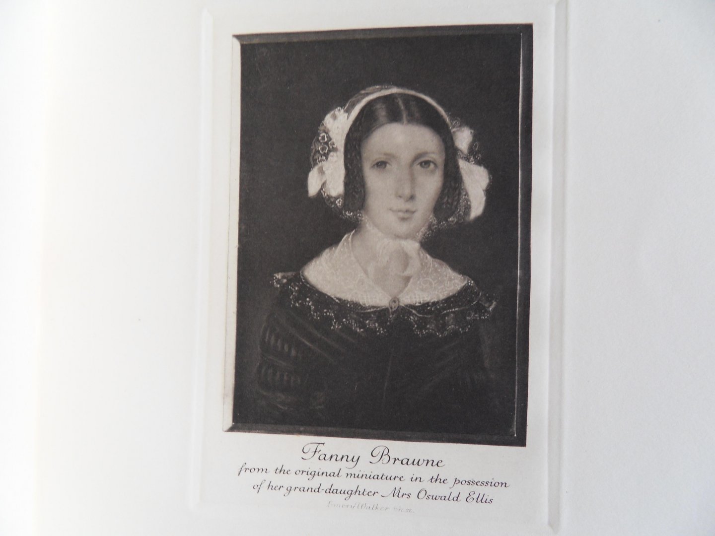 Buxton Forman, M. [ inleiding ]. - John Keats and His Family. - A series of portraits. [ Six Photogravures ]. [ Only 100 copies printed ].