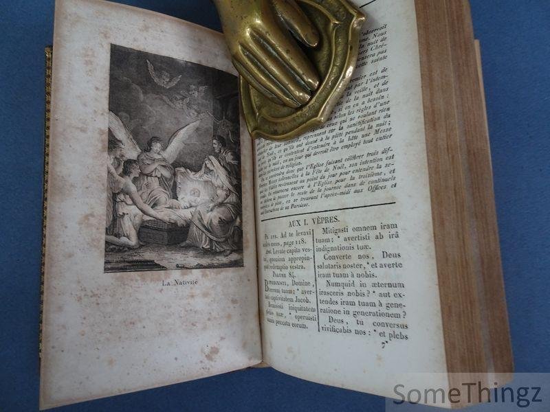 Anon. - Heures nouvelles, ou eucologe, contenant l'office des dimanches et fêtes de toute l'année, en latin et en français, avec des instructions.