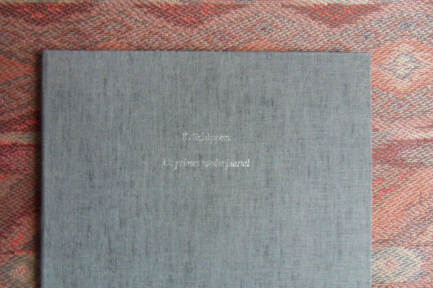 Schippers, K. [ Gesigneerd door de auteur onder het colofon ]. - De prinses zonder jaartal. [ Beperkte oplage van 220 exemplaren ]. [ Compleet met de bijbehorende kaart ].