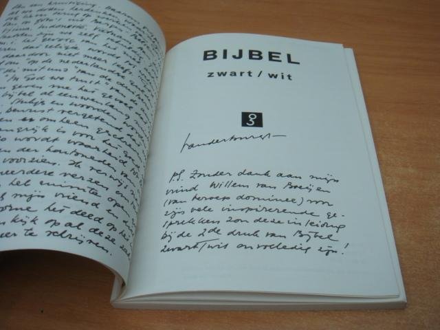 Burgt, Adik van der - Bijbel zwart / wit