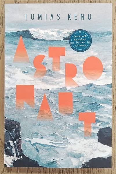 KENO, TOMIAS. - Astronaut