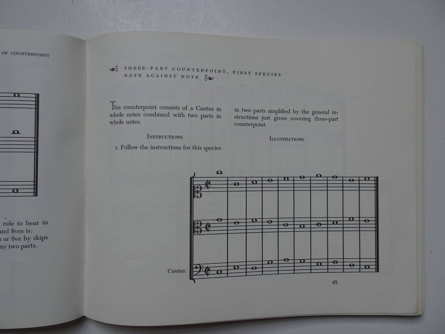 Davis, Ferdinand & Donald Lybbert. - The essentials of counterpoint.