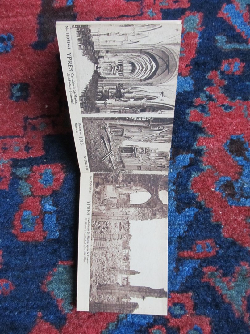  - YPRES avant, pendant et après la guerre / before, during and after te war. 10 cartes postales / postcards