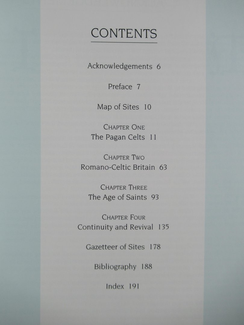 Sharp, Mick - Holy places of Celtic Britain. A photographic portrait of sacred Albion