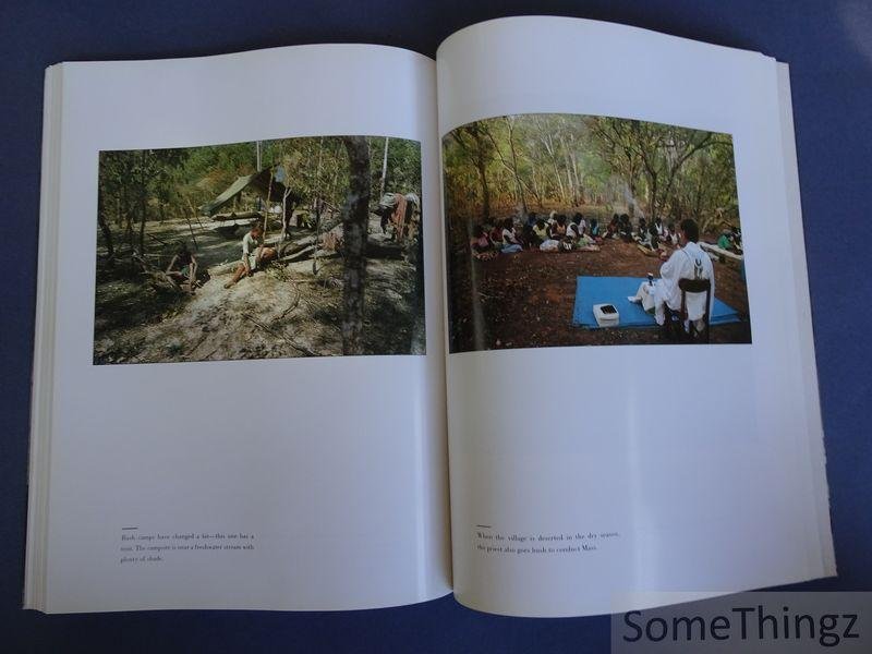 Smith, Heide. - Tiwi. The Life and Art of Australia's Tiwi People.