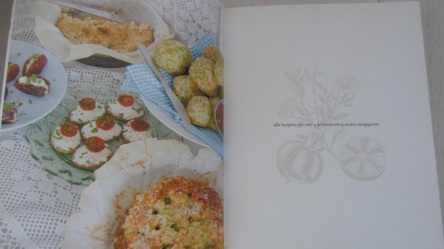 Overakker Marlein & Anna de Leeuw - Kookboek van het gelukkige buitenleven