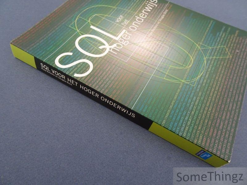 Bijoy Bordoloi, Douglas Bock. - SQL voor het hoger onderwijs.