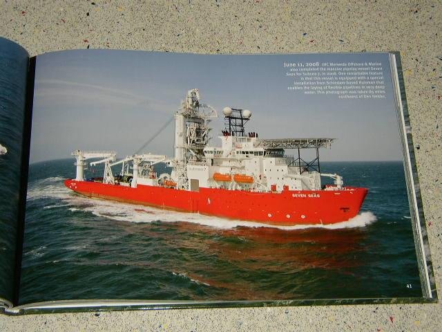IJsseling,  Herman  (fotografie), Schaap, Paul  (tekst) - The Dutch Offshore. Aerial photography of the Dutch offshore industry