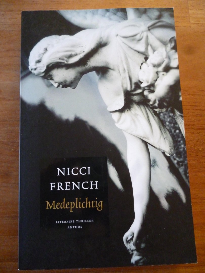 French, Nicci - Medeplichtig mp