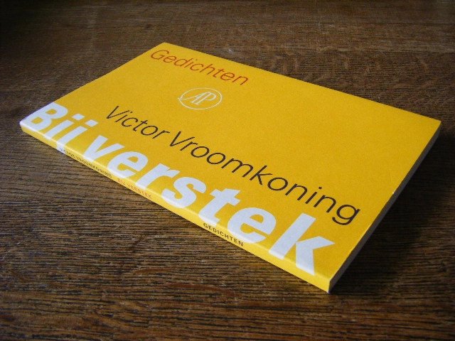 Victor Vroomkoning - Bij verstek gedichten