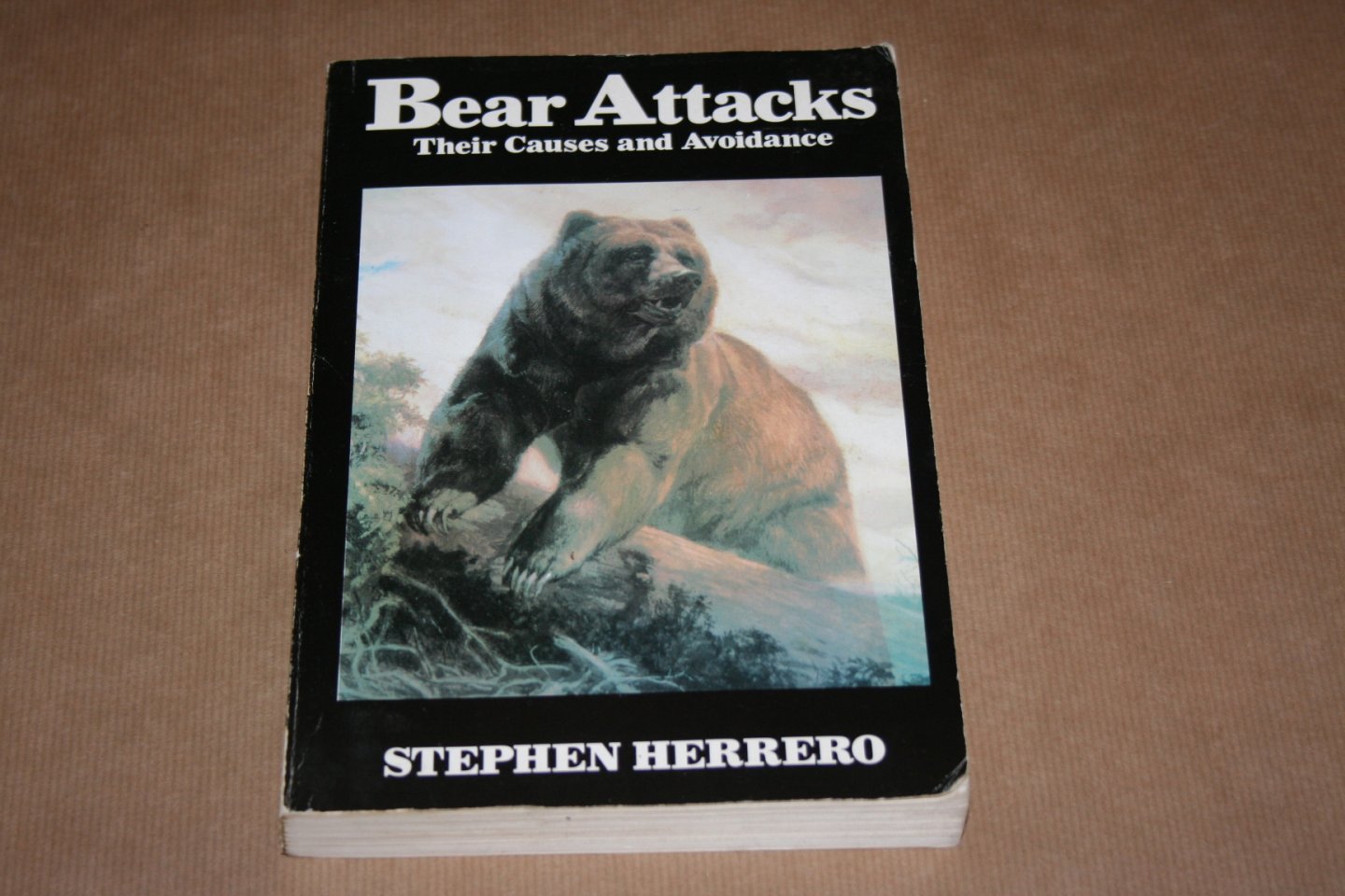 S. Herrero - Bear attacks  Their Causes and Avoidance