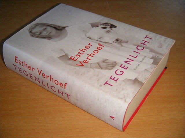 Esther Verhoef - Tegenlicht