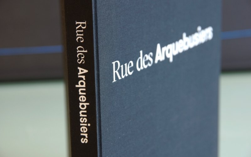 Wilde, Ruben de ; Ferdi Sibbel ; Rob Giesendorf (design) - Rue des Arquebusiers