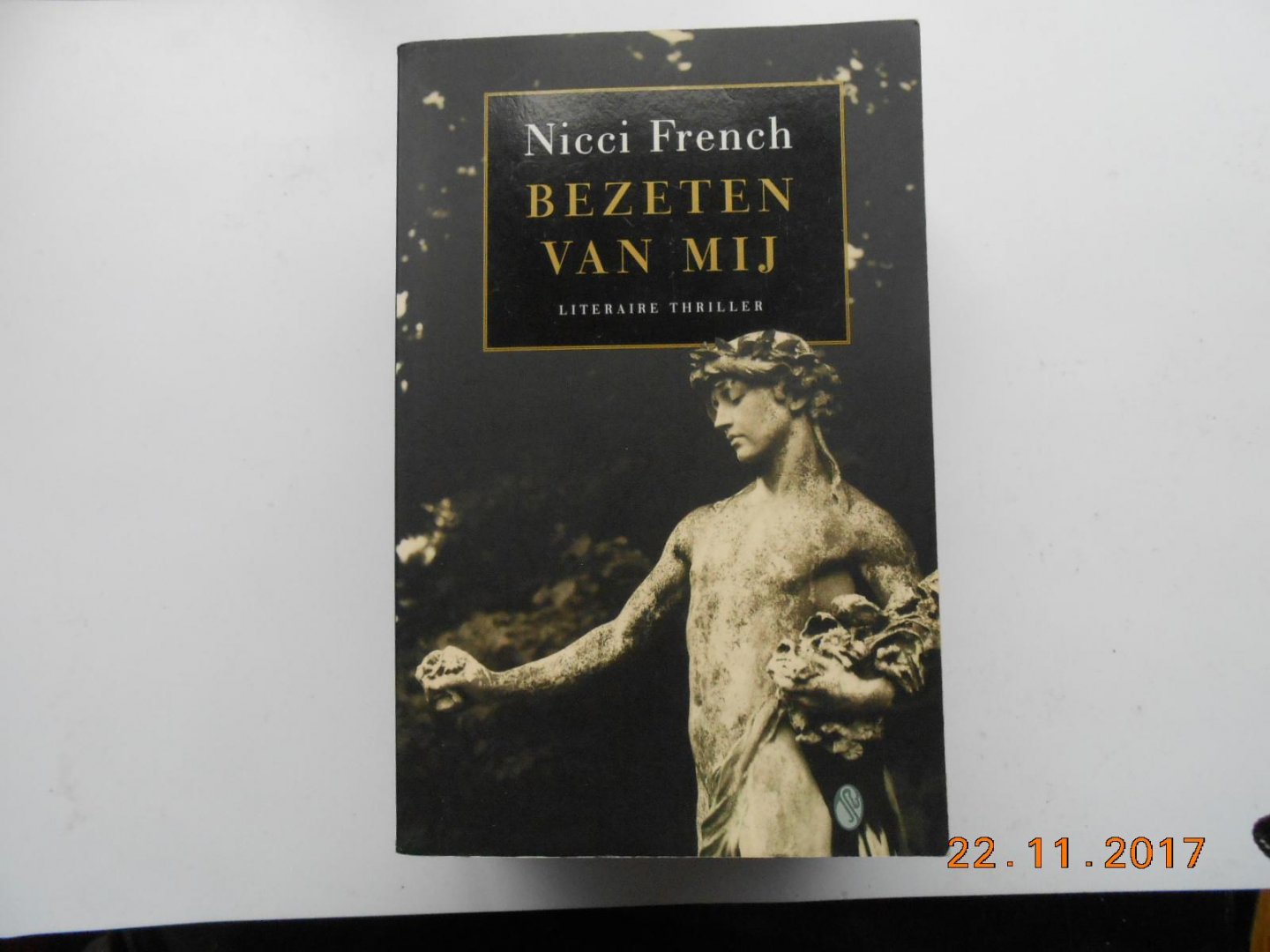 French, Nicci - Bezeten van mij / Midprice