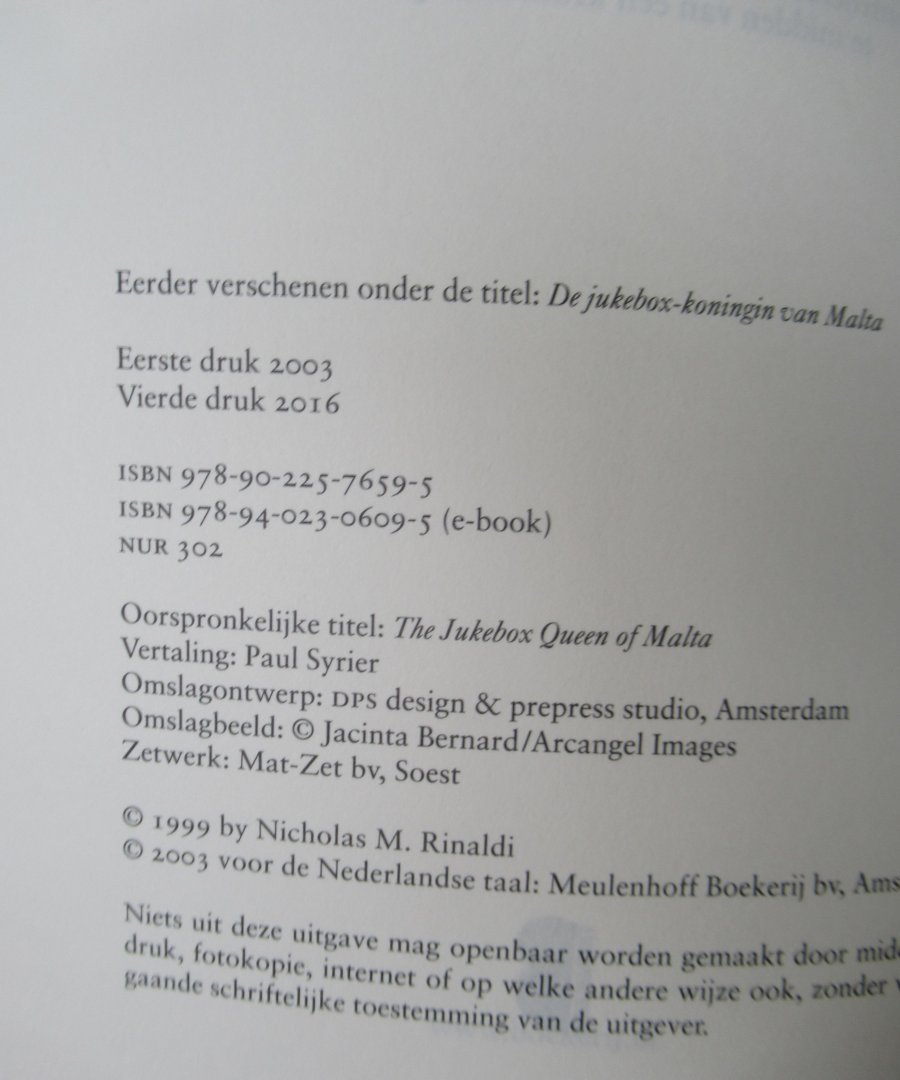 Rinaldi, Nicholas - De verliefde soldaat. Een prachtig verhaal over een gepassioneerde liefde te midden van een krankzinnige oorlog