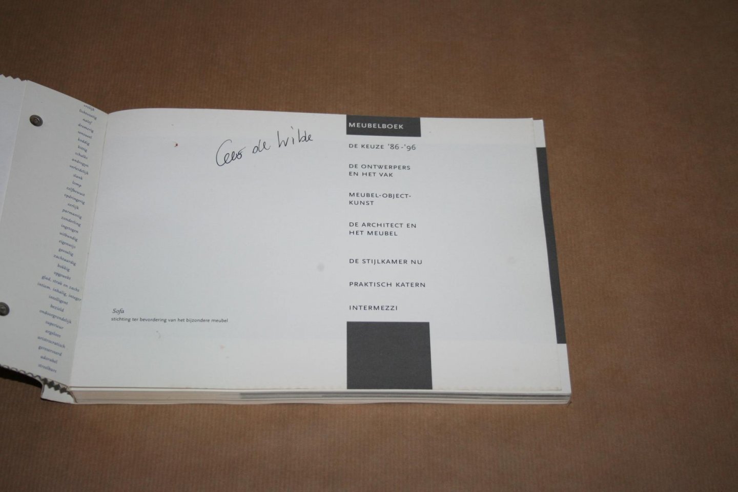 - Het Meubelboek --- Nederlands meubelontwerp 1986-1996