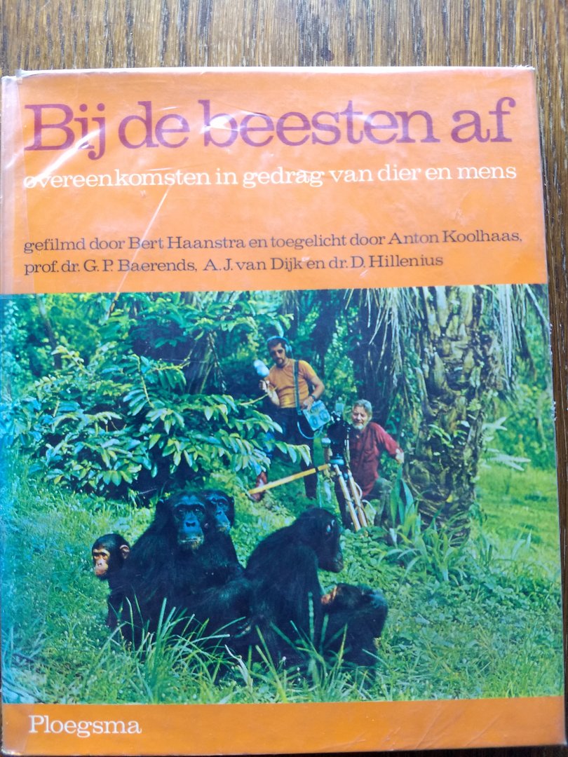 Haanstra, B. , A. Koolhaas, e.a. - By de beesten af / druk 1