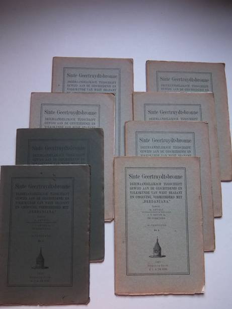 Levelt, H., Bevin jr., J.F. & Corstens, Th. (red.). - Sinte Geertruydtsbronne. Driemaandelijksch tijdschrift gewijd aan de geschiedenis en volkskunde van West Brabant en omgeving, vermeerderd met "Bredaniana". 3e en 4e Jaargang, no. 1 t/m 4.