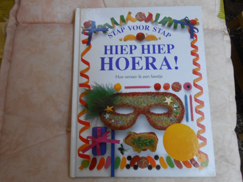 Angela Wilkes - Hiep hiep hoera