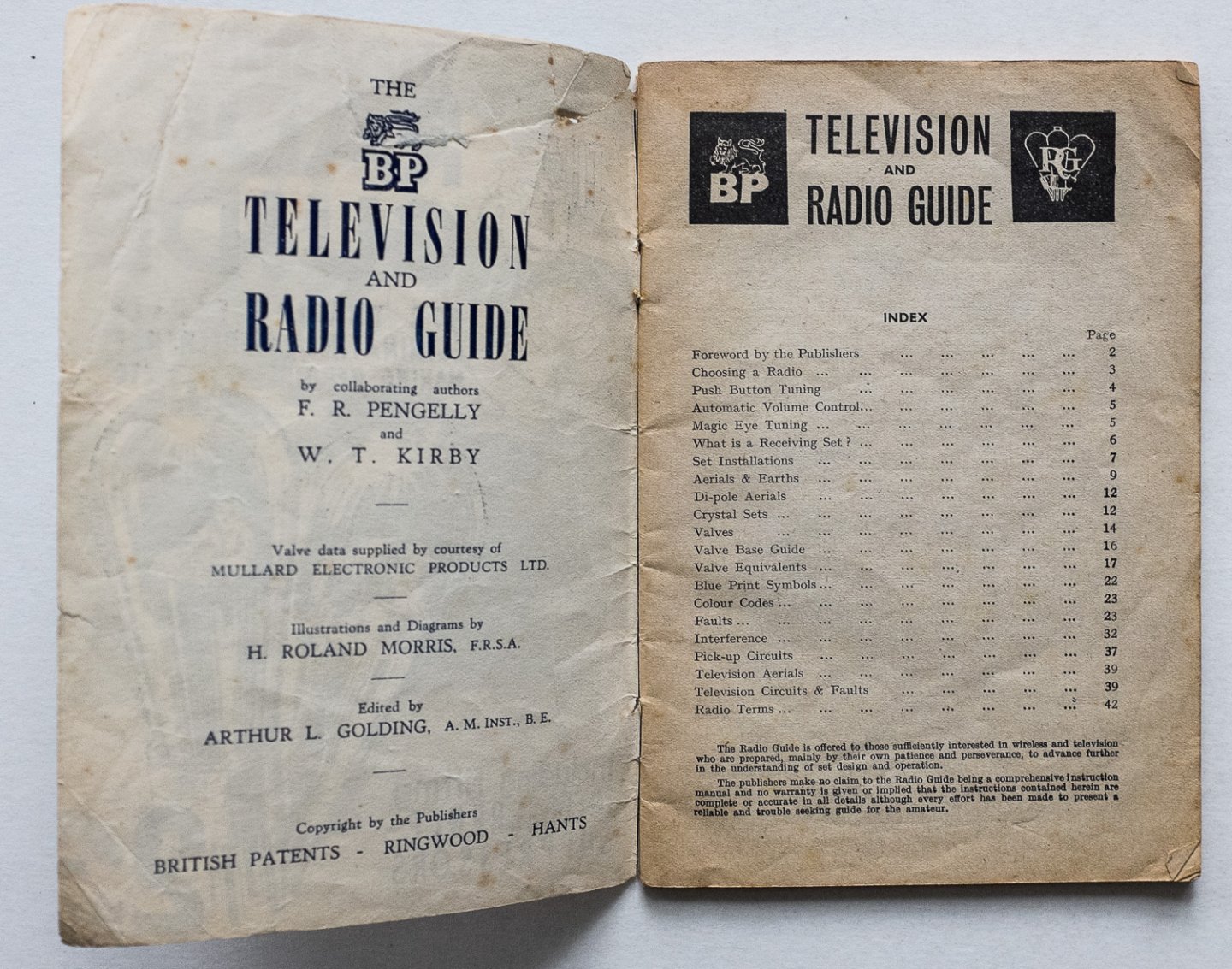 Pengelly, F.R. en W.T. Kirby - The B.P. Television and Radio Guide for tracing faults