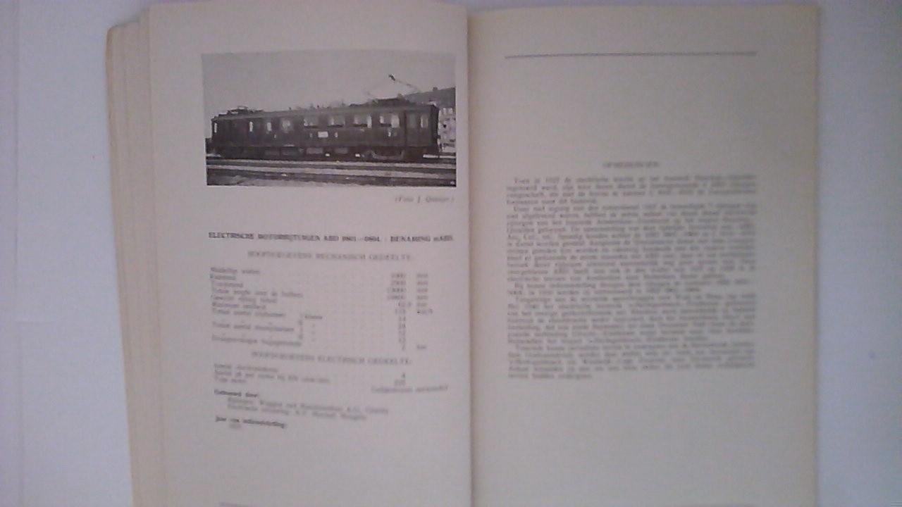 N.J.van Wijck Jurriaanse - van Stoomtram - Locomotieven en Dieseltreinen