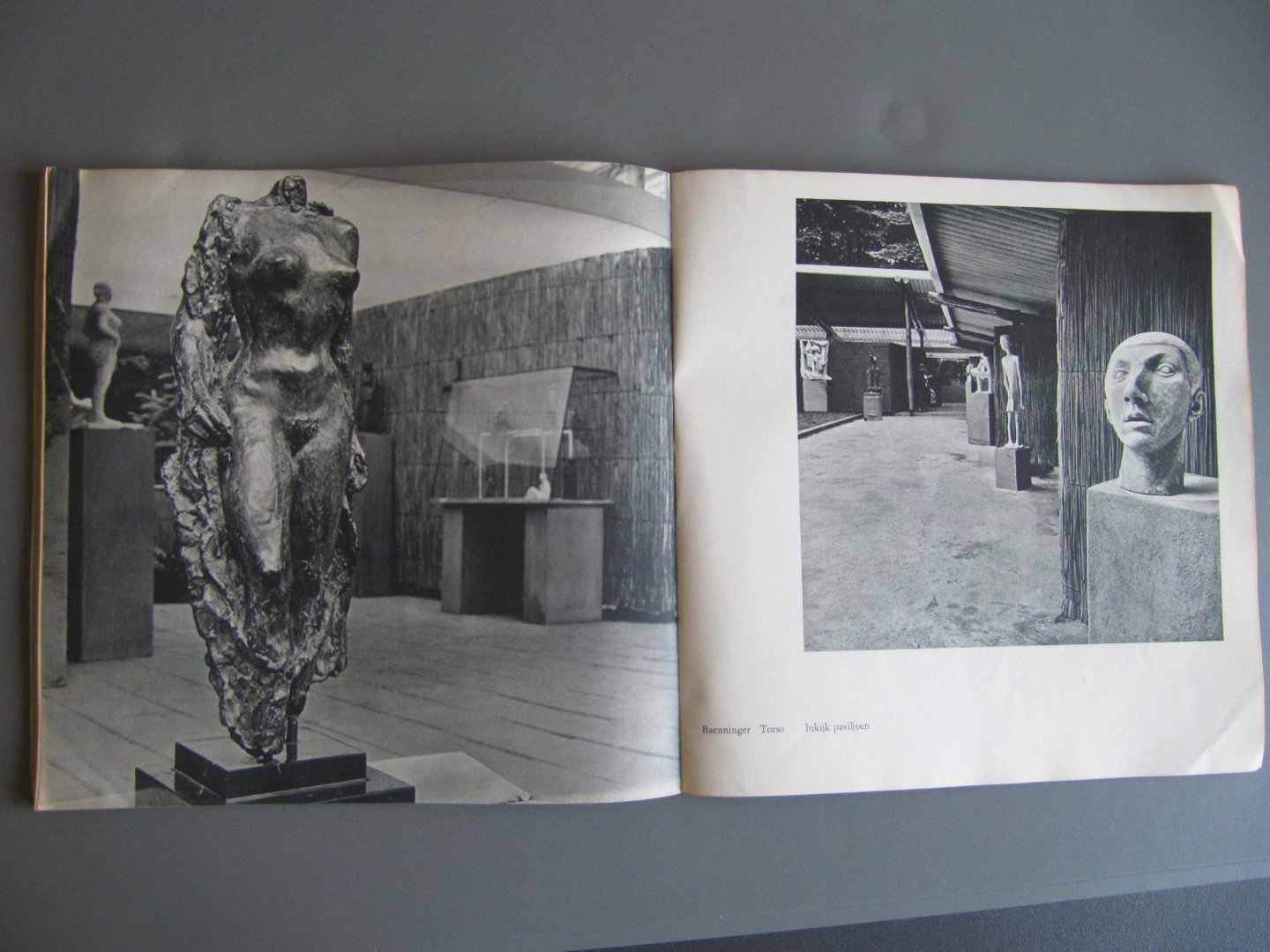 Stichting Sonsbeek '49 - [J.A. de Goeie, voorzitter] - Sonsbeek '52 - Internationale Tentoonstelling Beeldhouwkunst Arnhem 30 mei - 15 september 1952