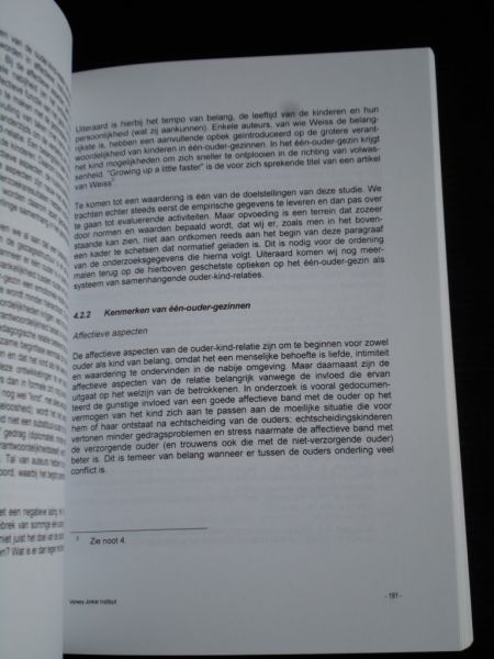 Gelder, Kees van - Mamma, is het waar? Positieve en negatieve aspacten van het leven in éénouder-gezinnen