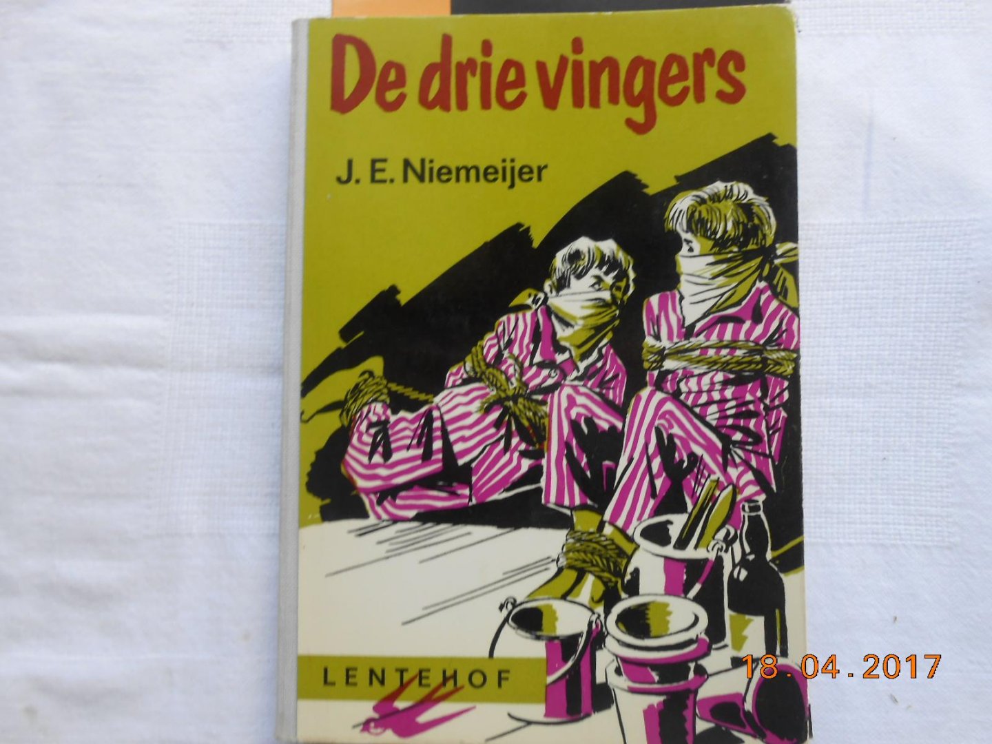 J E Nieumeijer - De drie vingers