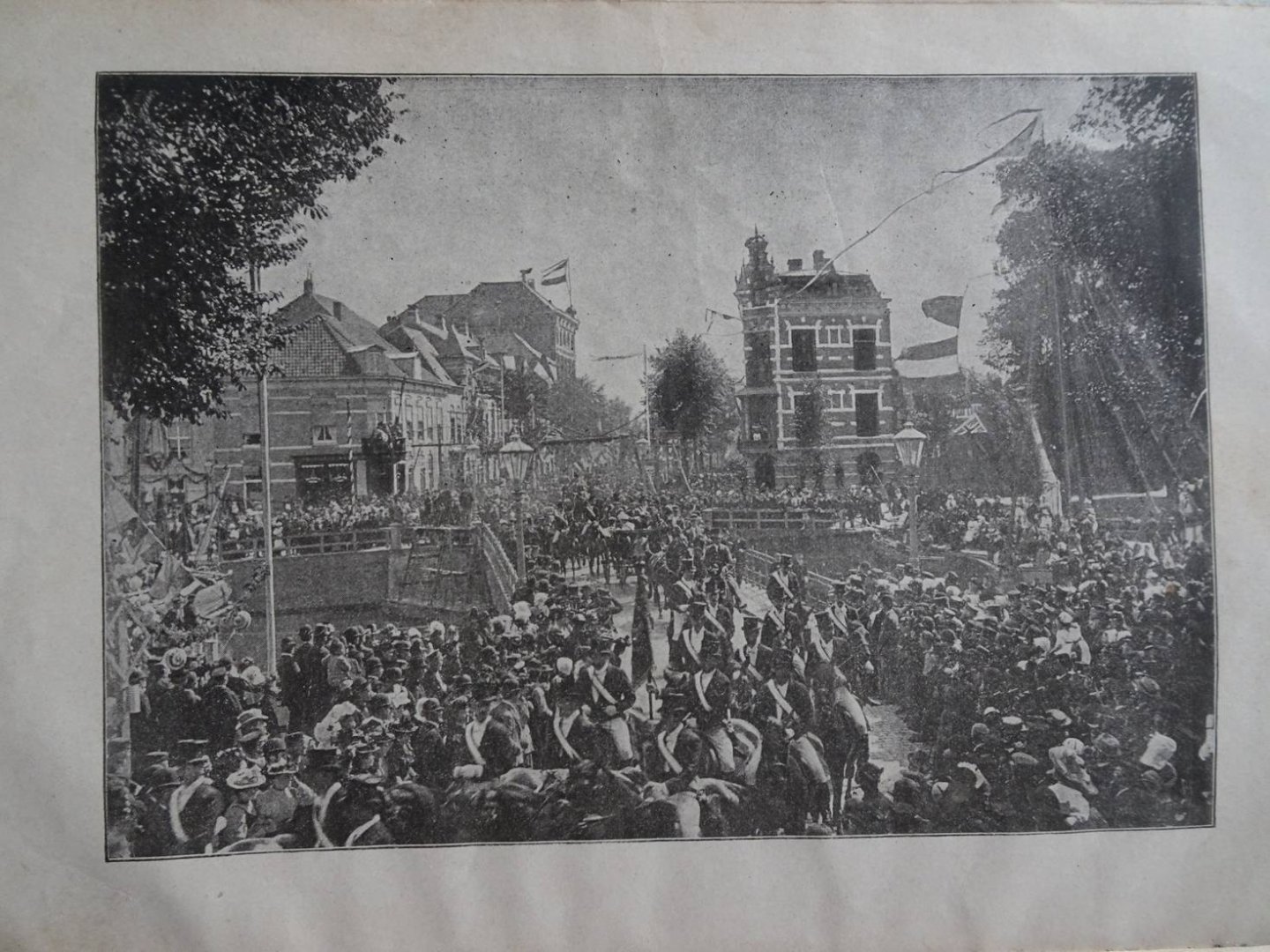  - De Koninginnen op Walcheren van 21-25 Augustus 1894.