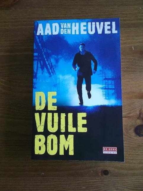 Heuvel, Aad van den - De vuile bom
