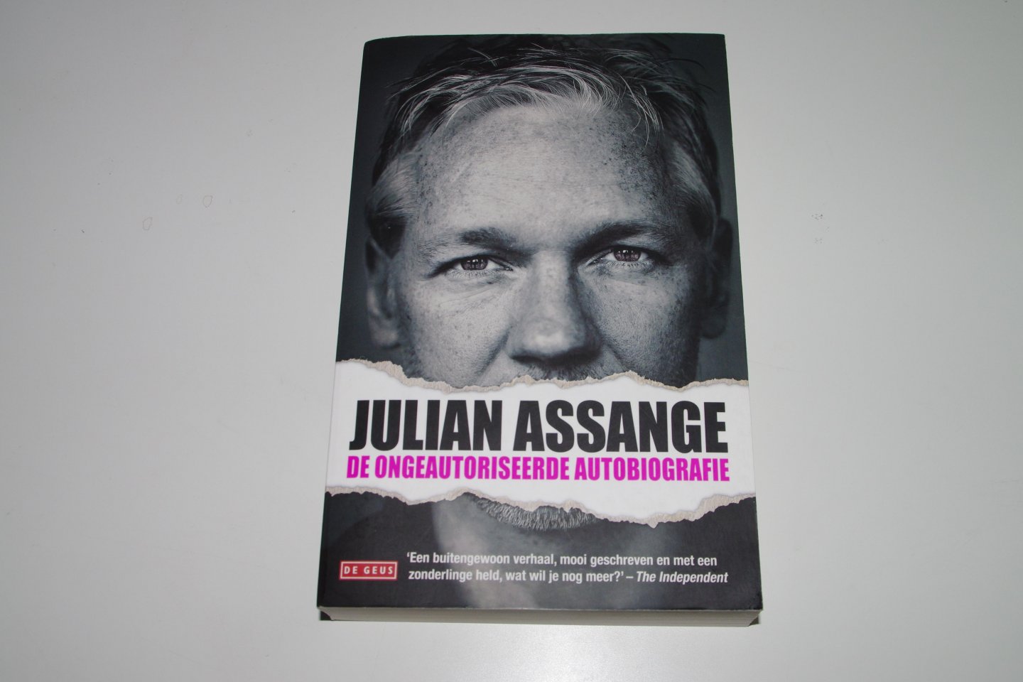 Assange, Julian - Julian Assange / de ongeautoriseerde autobiografie