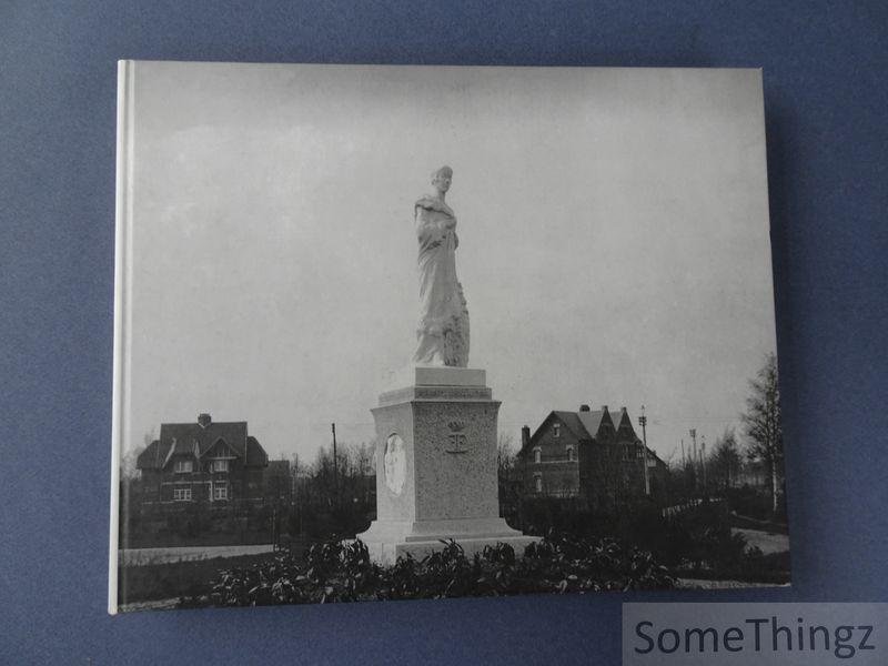 Kohlbacher, jan (tekst). - Levend park. 100 jaar Tuinwijk-Eisden : terugblik naar en in het verleden van een bijzondere gemeenschap.