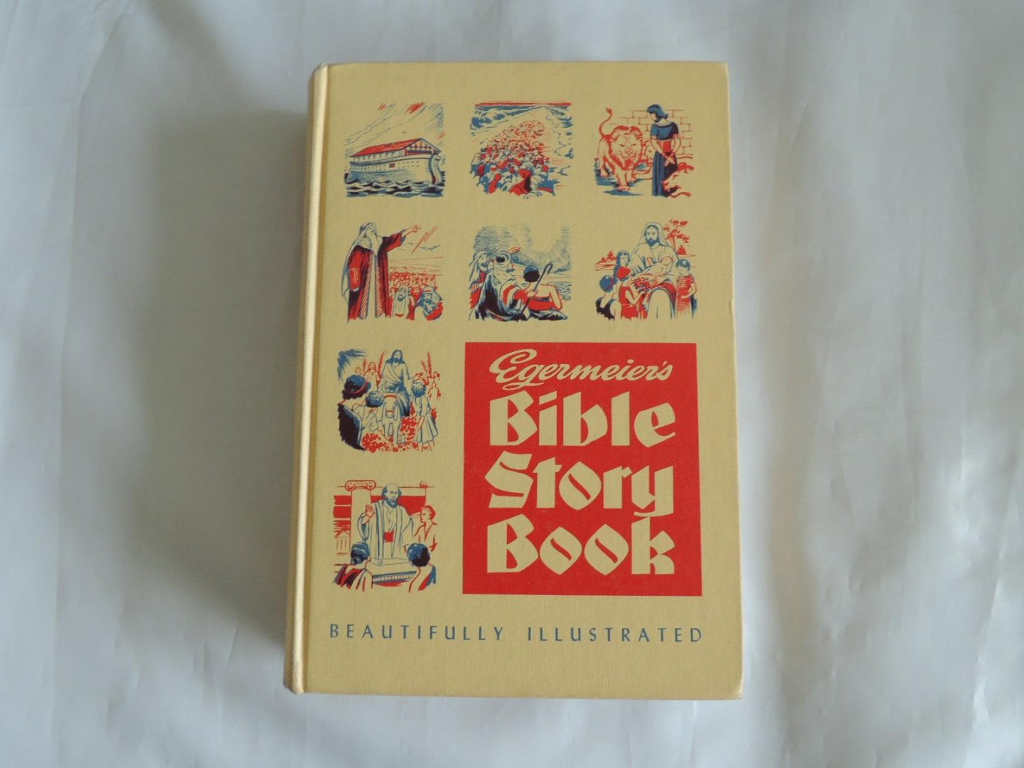 Elsie E Egermeier; Arlene S Hall - Egermeier's Bible story book - A complete narration from Genesis to Revelation for young and old.