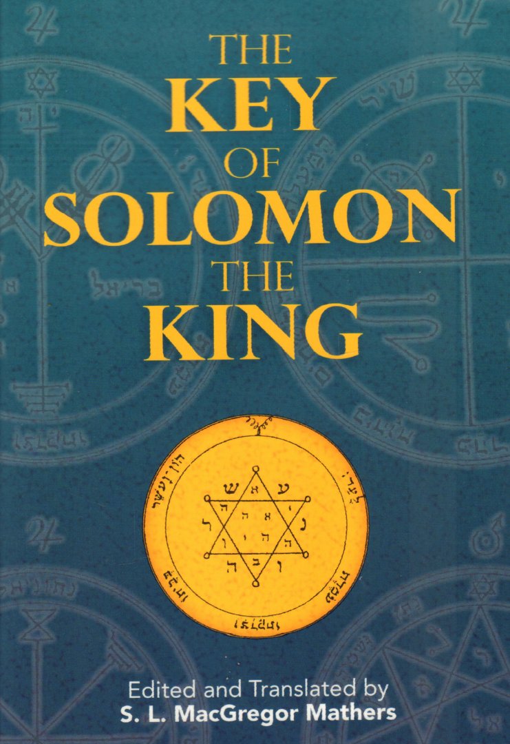 MacGregor Mathers (Edited and Translated by) - The Key of Solomon the King, 126 pag. paperback, gave staat