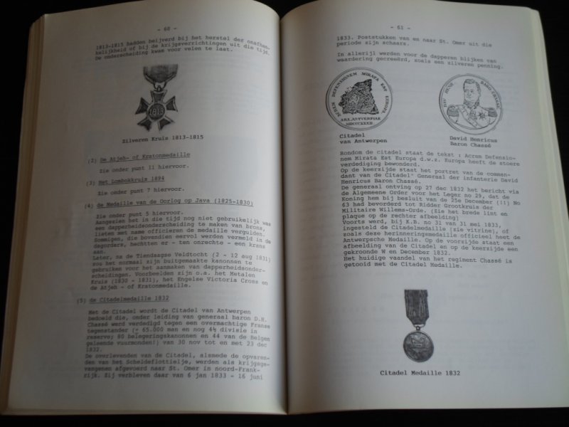 Geerts, Kolonel G.A. - Gids voor het Museum van het Koninklijk Tehuis voor oud-militairen Bronbeek te Arnhem