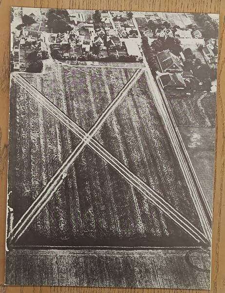 SM 1974: - Dennis Oppenheim. Catalogue 554.