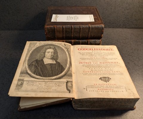 MASTRICHT, PETRUS, - Beschouwende en Praktikale Godgeleerdheit, waarin door alle de Godgeleerde Hoofdstukken henen, het Bybelverklarende, Leerstellige, Wederleggende, en Praktikale deel, door eenen onafgebroken schakel, onderscheidendlyk samengevoegt, voorgestelt ...