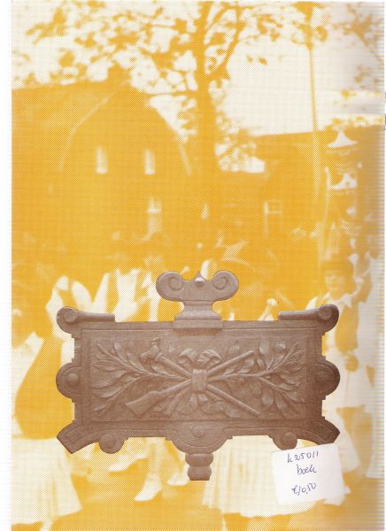 beckers, jo - kop, paul van der - reijnen, ber - en schroen, koos ( samenstelling ) - schutterij st. nicolaas heijthuijsen 1881 - 1981 100 jaar in woord en beeld ( tekeningen van cor van den akker - jac beelen en leo henderikx - kleurenfoto: foto .p bongers heythuysen ) beckers, jo - kop, paul van der - reijnen, ber - en schroen, koos ( samenstelling ) - schutterij st. nicolaas heijthuijsen 1881 - 1981 100 jaar in woord en beeld ( tekeningen van cor van den akker - jac beelen en leo henderikx - kleurenfoto: foto .p bongers heythuysen )