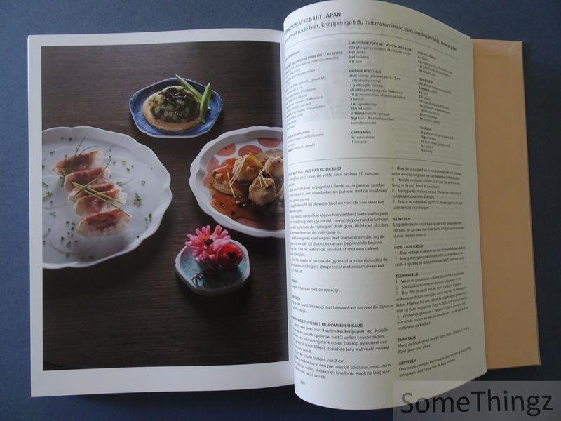 Karin Gaillard e.a. (samensteller). - Kunst en koken: kookboek van Keramiekmuseum Princessehof.
