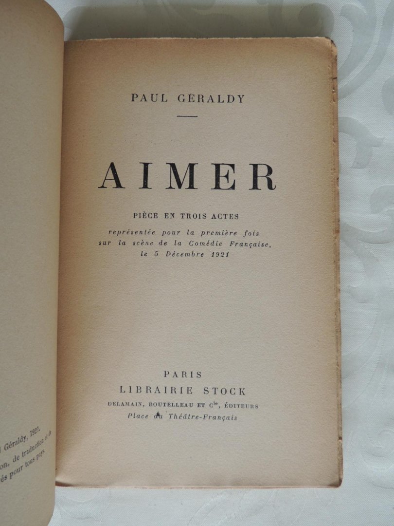 Geraldy Paul - AIMER - Piece en Trois Actes