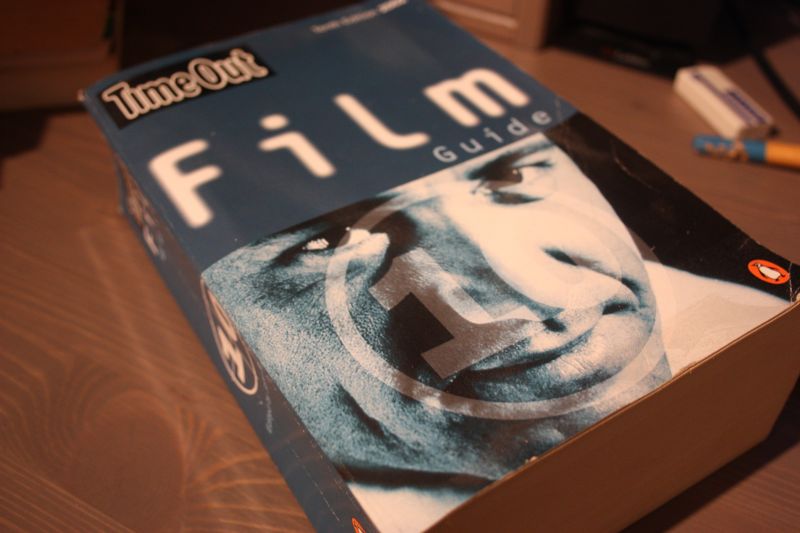 Time Out - TIME OUT FILM GUIDE tenth edition 2002